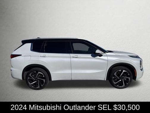 2024 Mitsubishi Outlander SEL