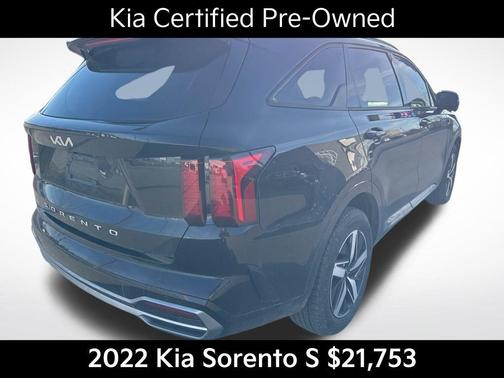 2022 Kia Sorento S