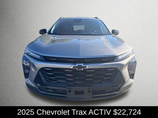 Sterling Gray Metallic 2025 Chevrolet Trax ACTIV