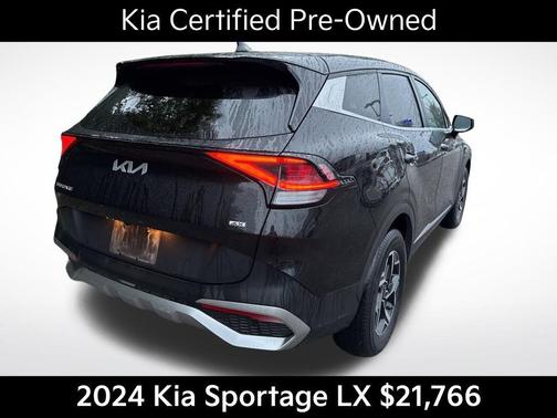2024 Kia Sportage LX