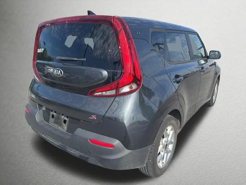 Gravity Gray 2021 Kia Soul S