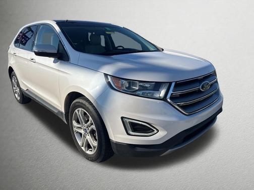 White Platinum 2017 Ford Edge Titanium