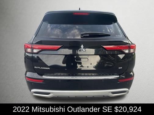 Black Diamond 2022 Mitsubishi Outlander SE