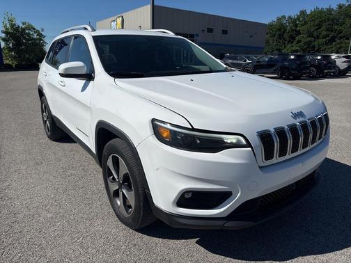 2021 Jeep Cherokee Sport