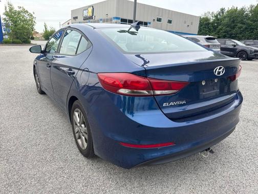 Lakeside Blue 2018 Hyundai ELANTRA SEL