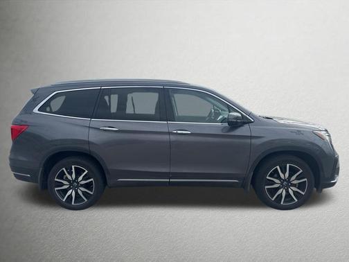 2021 Honda Pilot Touring 7-Passenger