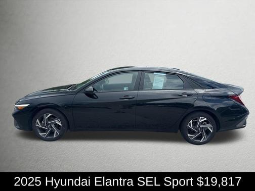 Black 2025 Hyundai ELANTRA SEL Sport