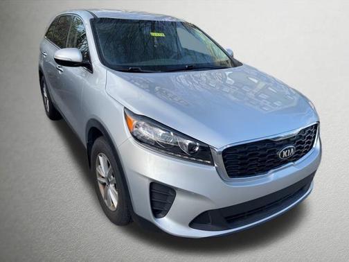 Sparkling Silver 2019 Kia Sorento L