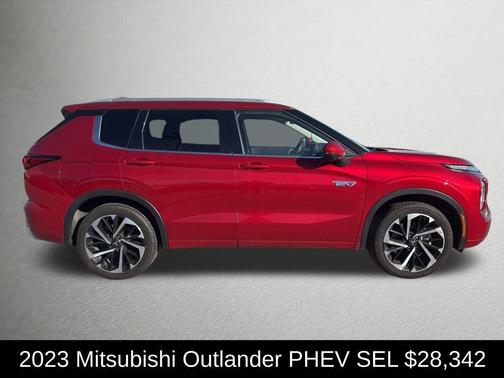 2023 Mitsubishi Outlander PHEV SEL
