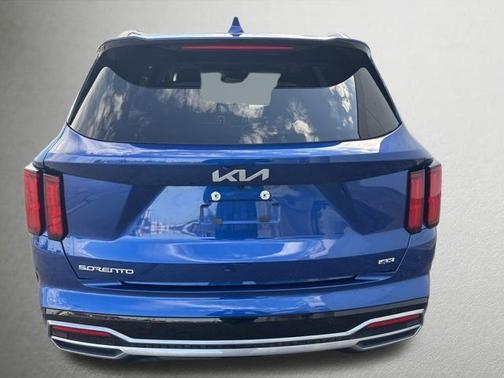 Sapphire Blue 2023 Kia Sorento SX