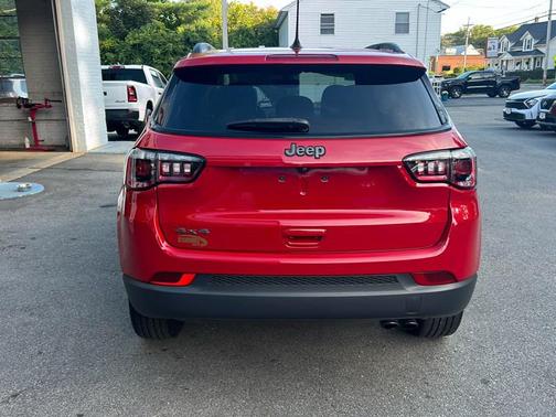 2021 Jeep Compass 80th Special Edition