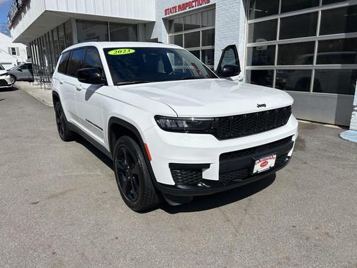 Bright White Clearcoat 2023 Jeep Grand Cherokee L Altitude