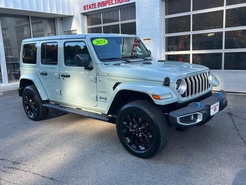 2024 Jeep Wrangler 4xe Sahara