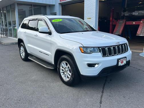 2019 Jeep Grand Cherokee Laredo