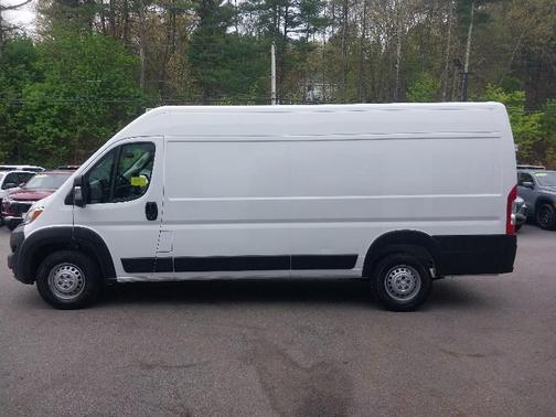 Bright White Clearcoat 2025 RAM ProMaster 3500 High Roof