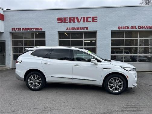 2023 Buick Enclave Premium AWD