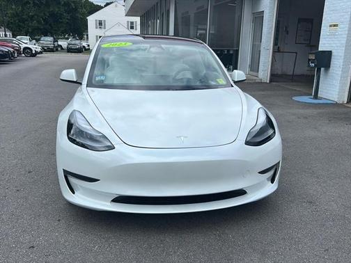 2023 Tesla Model 3 Standard Range