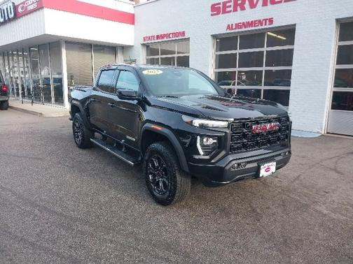 2025 GMC Canyon Elevation