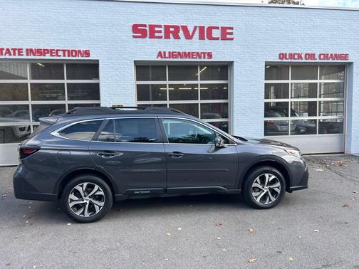 2022 Subaru Outback Limited XT
