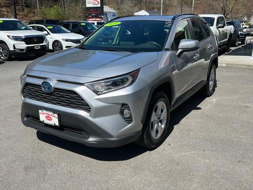 2020 Toyota RAV4 Hybrid XLE