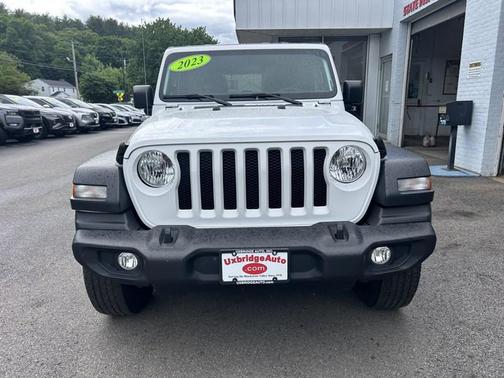 Bright White Clearcoat 2023 Jeep Wrangler Sport S