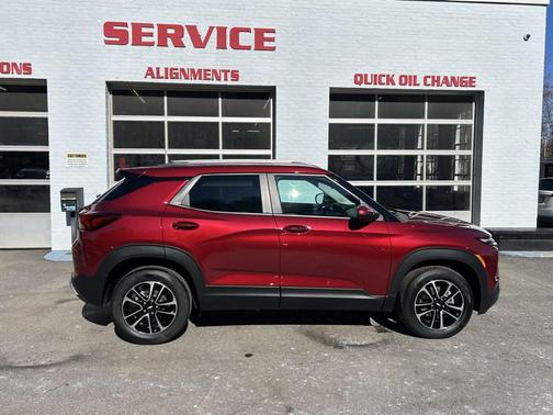 Crimson Metallic 2025 Chevrolet Trailblazer LT