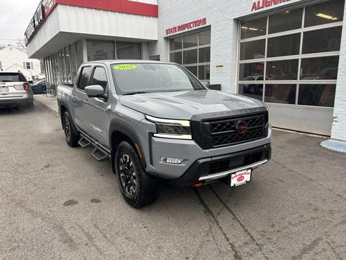 2023 Nissan Frontier PRO-4X