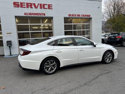 2021 Hyundai SONATA SEL
