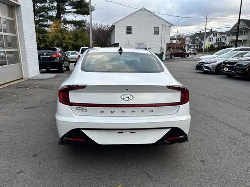 2021 Hyundai SONATA SEL