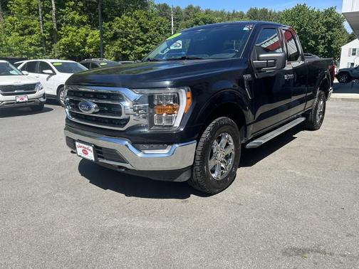 Agate Black Metallic 2023 Ford F-150 XLT