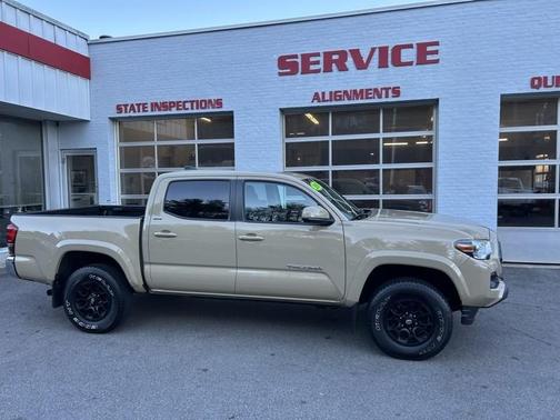 2020 Toyota Tacoma SR5