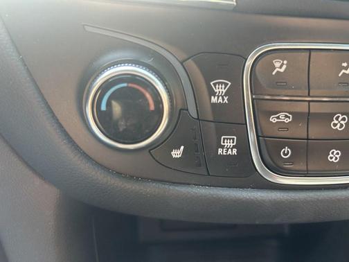 Summit White 2023 Chevrolet Equinox 1LT