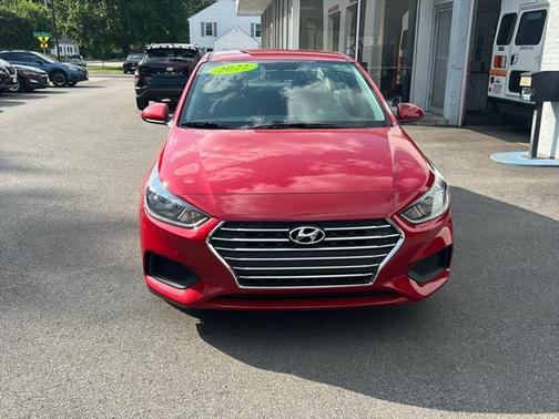 2022 Hyundai Accent SE
