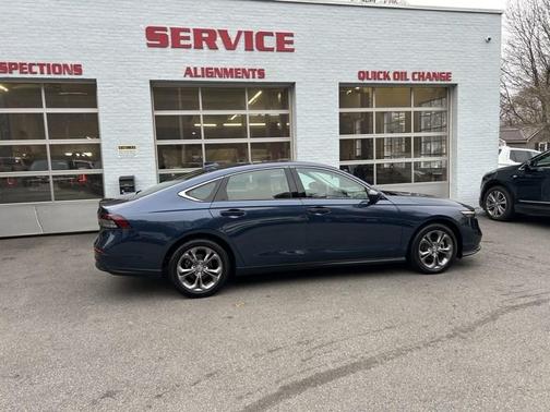 2024 Honda Accord EX 1.5T