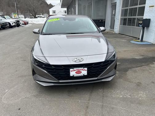 2023 Hyundai ELANTRA SEL