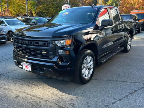 2022 Chevrolet Silverado 1500 Custom