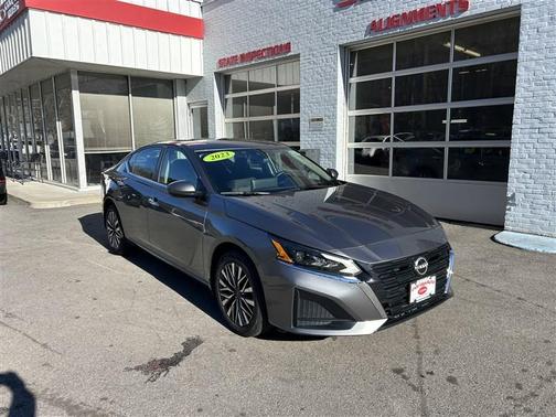 2022 Nissan Altima 2.5 SL