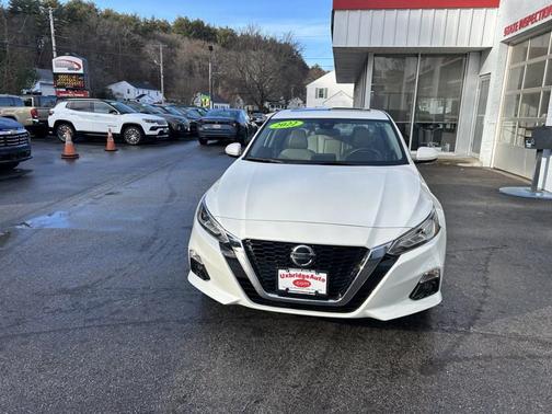 2022 Nissan Altima 2.5 SL