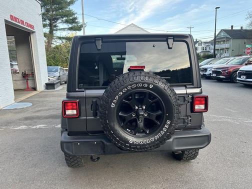GRAY 2022 Jeep Wrangler Unlimited Sport