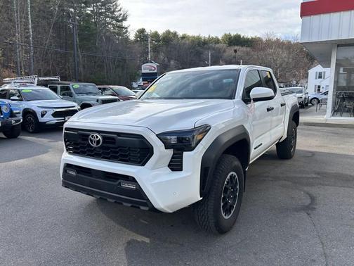 2024 Toyota Tacoma TRD Off Road