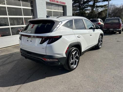 2023 Hyundai TUCSON SEL