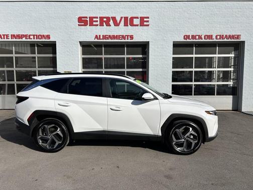 2023 Hyundai TUCSON SEL