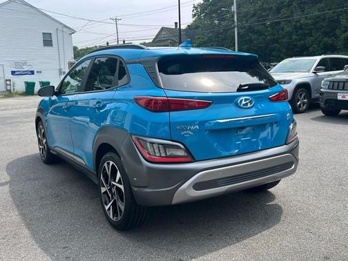 2022 Hyundai KONA Limited