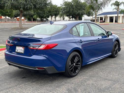 Reservoir Blue 2026 Toyota Camry SE