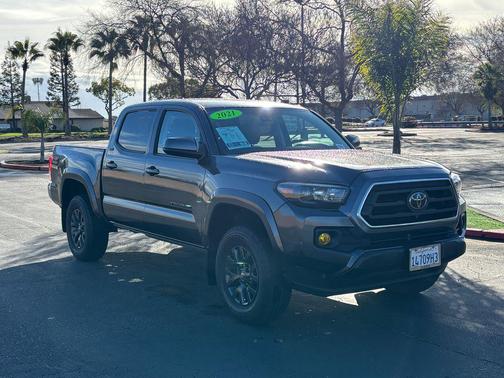 2021 Toyota Tacoma SR5