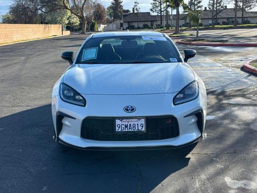 2023 Toyota GR86 Premium