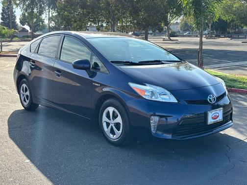 2014 Toyota Prius Two