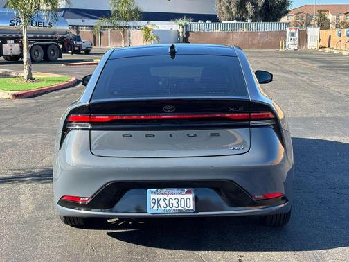 2024 Toyota Prius XLE