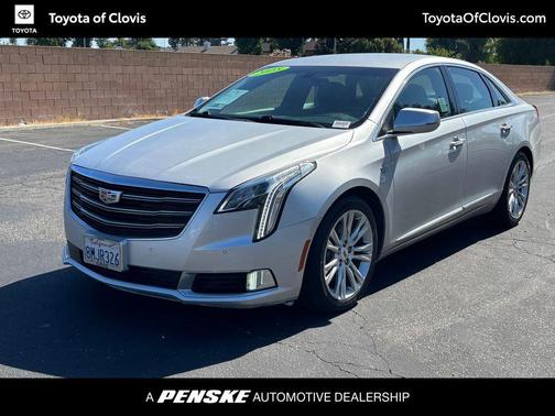 Radiant Silver Metallic 2018 Cadillac XTS Luxury