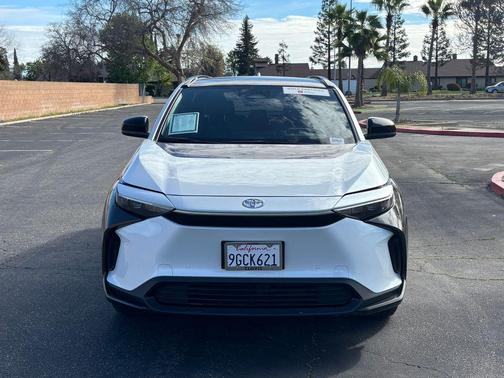 2023 Toyota bZ4X XLE